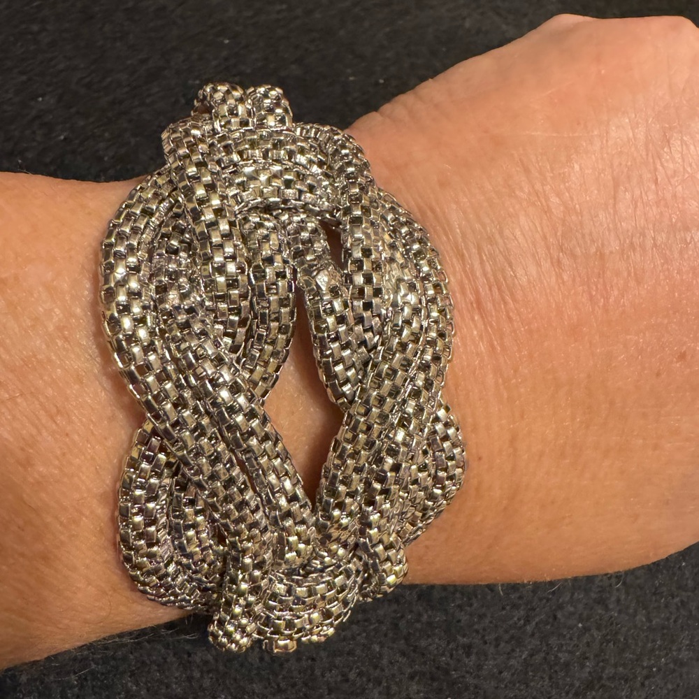Silver tone macrame knot bracelet